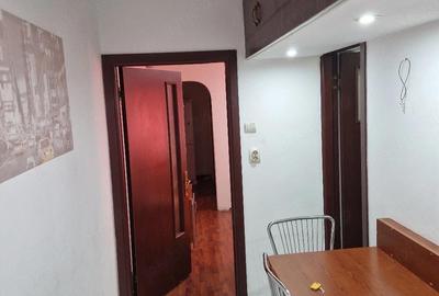 Apartament cu 3 camere decomandat în Ostroveni - 5