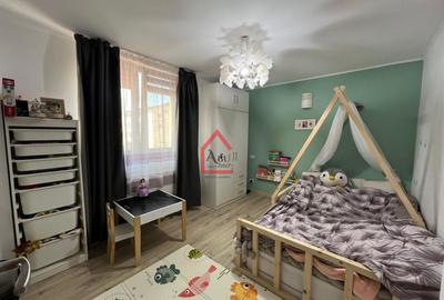 Apartament cu 3 camere semidecomandat, mobilat în Valea Adâncă - 1