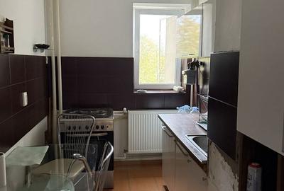 Apartament cu 3 camere decomandat în Central - 4