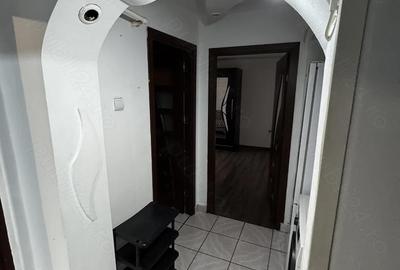 Apartament cu 2 camere decomandat în 9 Mai - 3