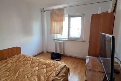 Apartament cu 3 camere decomandat în Podul de Fier - 4