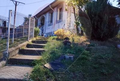 Casă individuală cu 4 camere cu Teren 3414 Mp în Comarna - 1