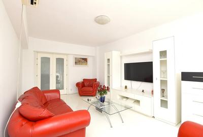INCHIRIERE APARTAMENT 2 CAMERE BD. UNIRII - PIATA UNIRII - 6