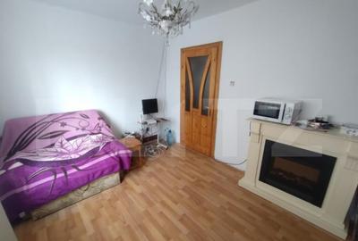 Apartament 2 camere,50 mp,decomandat,etaj 4,zona Decebal - 3
