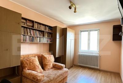 Apartament de vanzare cu 3 camere, 59 mp, - cartier Micro,