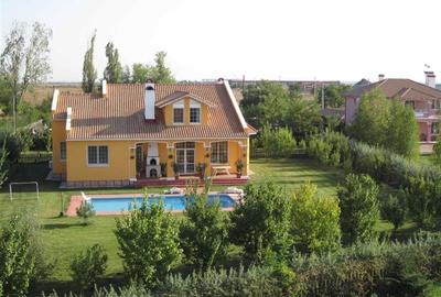 Inchiriere casa Balotesti, 9 camere, 420mp, Piscina, intretinere inclusa in pret - 2