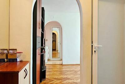 Apartament cu 3 camere semidecomandat în Dărmănești - 7