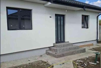 Casă cu 2 camere cu Teren 240 Mp în Central - 7