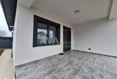 Casă cu 3 camere cu Teren 370 Mp în Letea Veche - 7