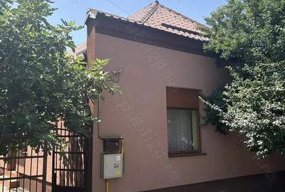Proprietar inchiriez casa in zona Bucovina-Mehala pentru 4-6 persoane - 2