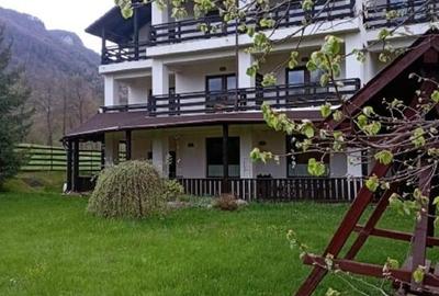 Pensiune-restaurant la cheie în Bran –  arhitectură montană și influențe austrie - 1