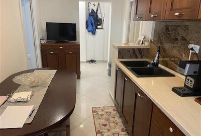 Apartament cu 2 camere decomandat, mobilat în Sud - 4