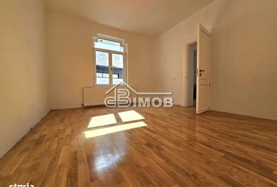 Casă cu 3 camere cu Teren 85 Mp în Central - 2