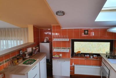 Piata Dorobantilor str. Tudor Stefan, mansarda inalta in bloc nou Piata Dorobantilor str. Tudor Stefan, mansarda inalta in bloc nou - 10