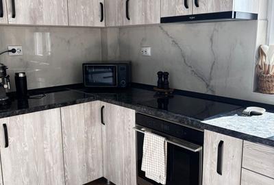 Apartament cu 3 camere decomandat în Decebal - 4