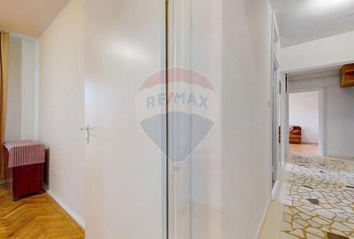 Apartament cu 3 camere decomandat, mobilat în Județean - 9