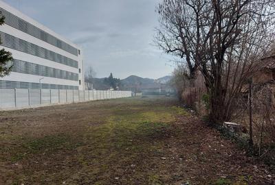Teren de 2301 mp, în Ultracentral - 3