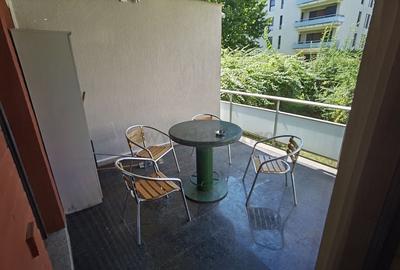 Apartament cu 5 camere decomandat, mobilat în Băneasa - 18