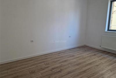 Casa P E eleganta, 2024, teren 240 mp - zona centrala - 2