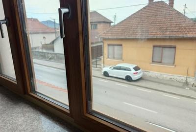 Cladire noua, ideala pentru cazare sau spatii de birouri in Brad, Hd - 3