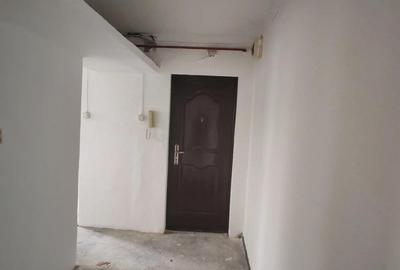 Rapsodiei, 2 camere nedecomandat, etaj 4,plus uscatorie ,ocupabil,pret 42.000 euro - 8