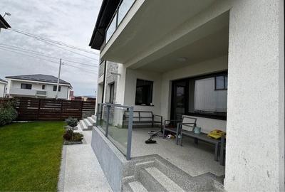 Casă cu 4 camere în Est - 9