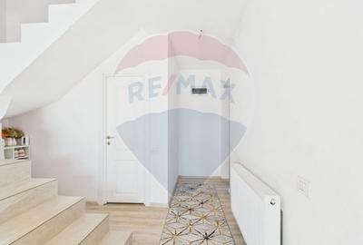 Duplex 85 mp utili, curte 200 mp – vedere la lac și pădure - 9