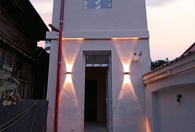 Casă cu 2 camere cu Teren 20 Mp în Central - 19
