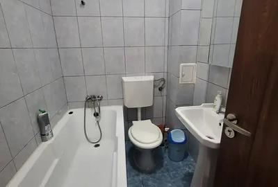 Garsonieră decomandată, mobilată în Central - 4