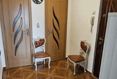 Apartament cu 2 camere decomandat în Roman - 2