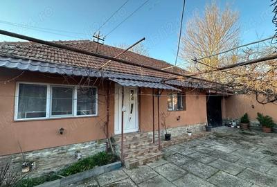 Casă cu Teren 1000 Mp în Livadia - 2