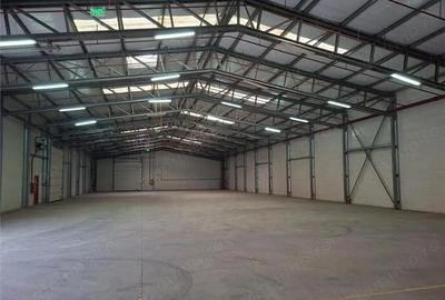 Spațiu comercial, de 650 mp, în Ștefăneștii de Jos - 2