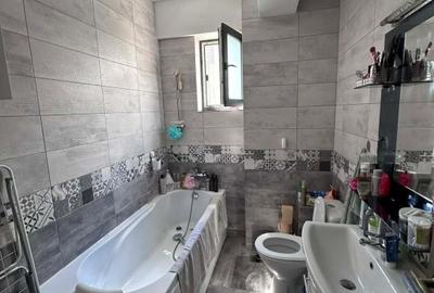 Garsonieră decomandată în Valea Adâncă - 3