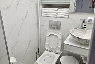 Apartament cu 3 camere semidecomandat în Tomis Nord - 3