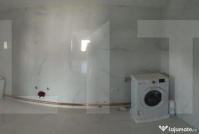 Casă cu 7 camere cu Teren 489 Mp în Central - 1