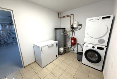 Casă cu 5 camere cu Teren 629 Mp în Central - 1