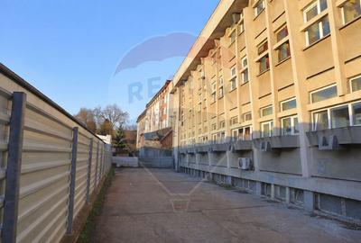 Spațiu comercial, de 200 mp, în Central - 2