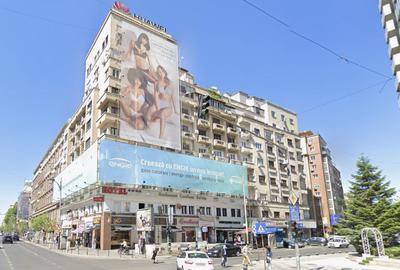 Spațiu comercial, de 80 mp, în P-ța Universității - 2