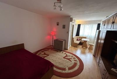 Garsoniera Titan Bloc 1984 Reabilitat 12 Min Metrou Titan - 5