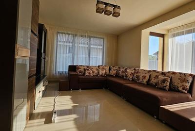 Casă cu 4 camere cu Teren 490 Mp în Central - 9