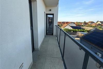 Apartament cu 3 camere decomandat în Micălaca - 3