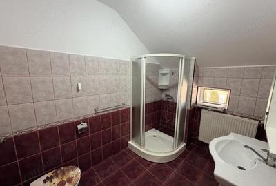 Casă cu 5 camere cu Canalizare în Moșnița Nouă - 1