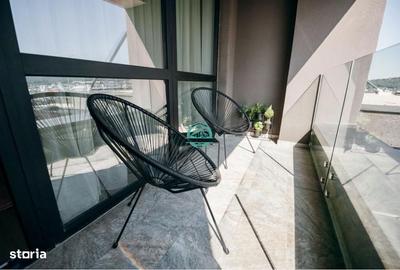 Apartament cu 2 camere, mobilat în Central - 2
