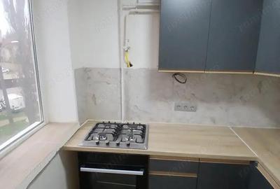 Garsonieră decomandată în 13 Septembrie