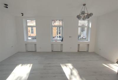 Garsonieră semidecomandată în Armeneasca