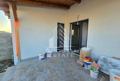 Jumatate de duplex pe parter cu 3 camere si 2 bai, Sag - 10