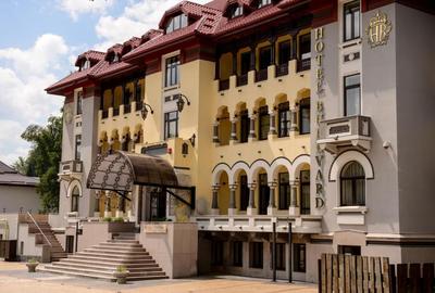 Hotel de vanzare Predeal - 1