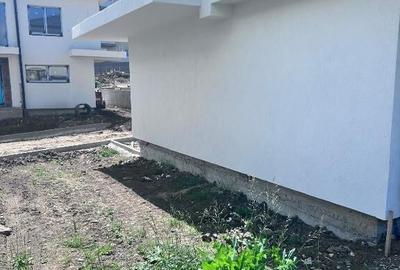 Casă cu 4 camere cu Teren 250 Mp în Florești - 2