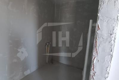 Apartament cu 4 camere semidecomandat în Între Lacuri - 11