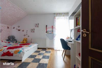 Casă cu 4 camere cu Teren 230 Mp în Măgura - 9